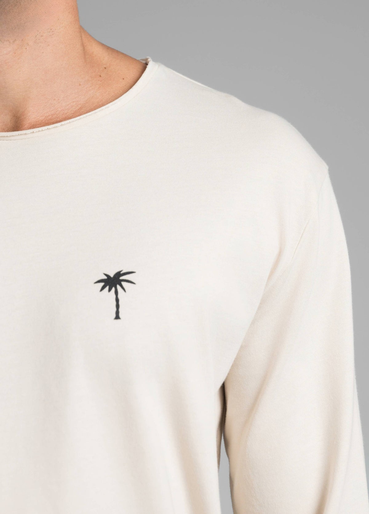 OAT MILK LONGSLEEVE