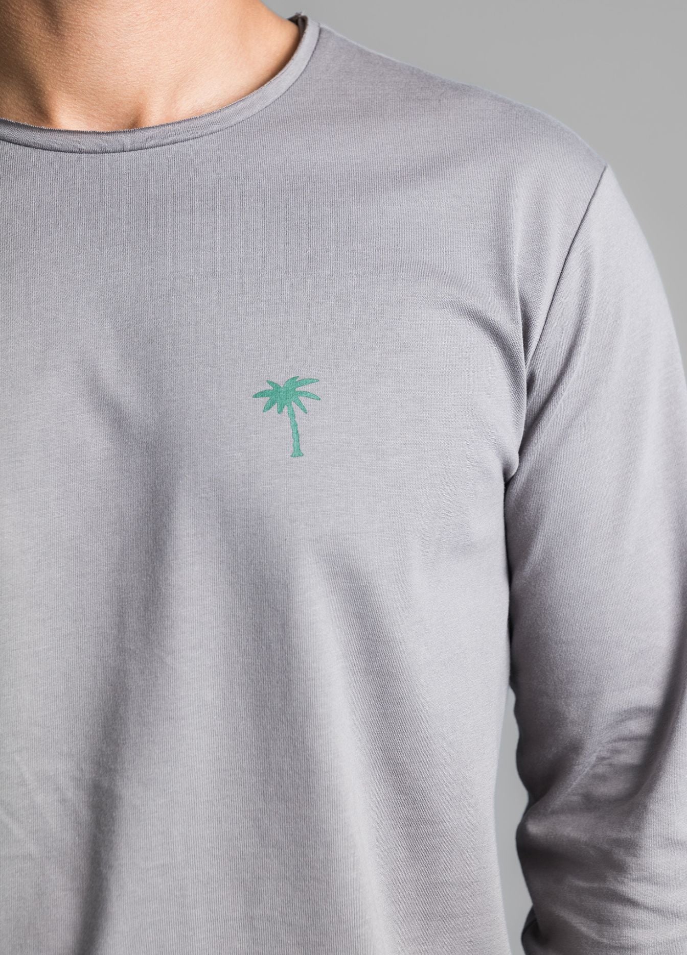 STEEL GREY LONGSLEEVE