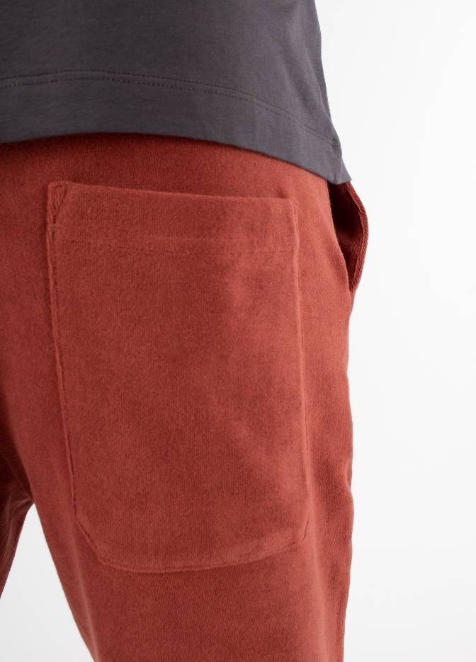 TANDOORI SPICE TOWEL SHORTS closeup - back pocket - men's shorts with single back pocket